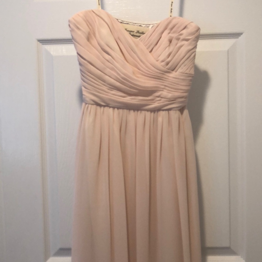 Monique Lhuillier gown